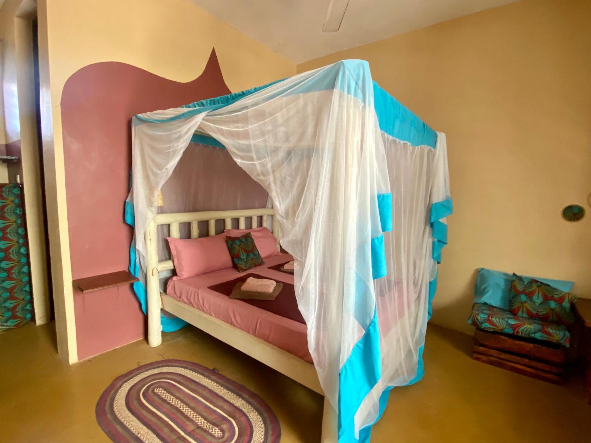 Darwesh Nyumba Lodge 눙귀 외부 사진